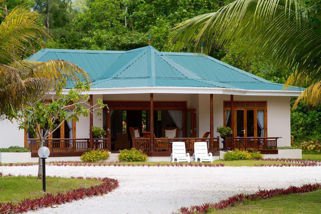 Les Villas D'Or Anse Volbert Village  Room photo